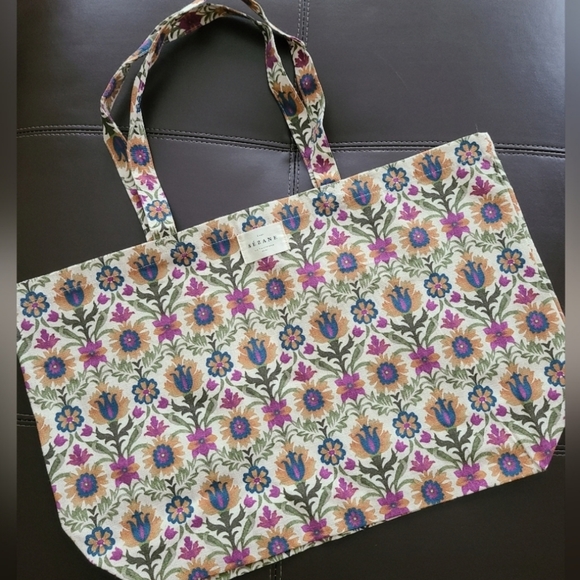 Sezane Handbags - Sezane Tote Bag